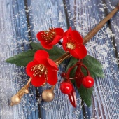 Декор "Зимнее очарование" цветы ягоды листья 16 см 5046891